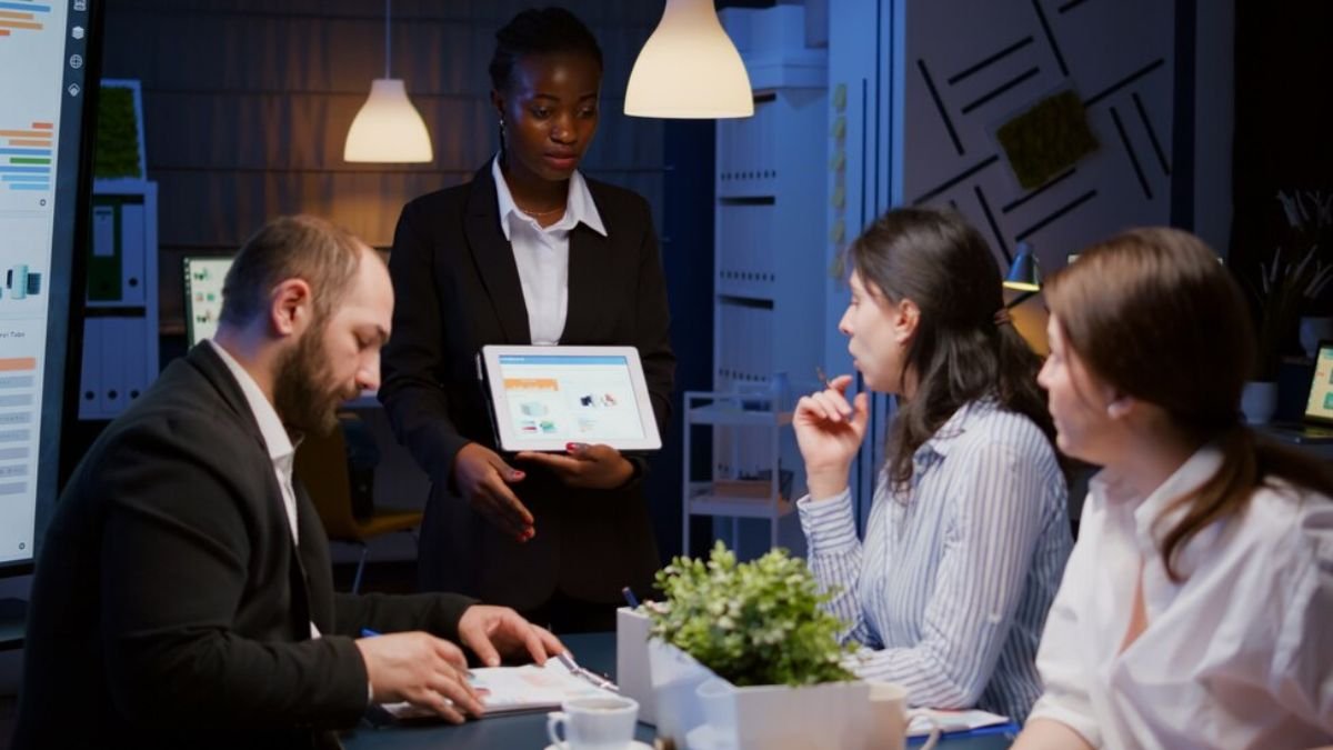 The Role of Technology Consulting in Modern Business Growth - neonjs