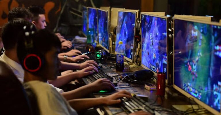 Video Games in Spanish