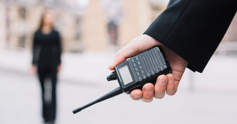 How to Choose Intrinsically Safe Radios for Reliable Communication
