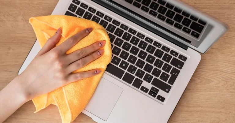 orange discoloration macbook pro