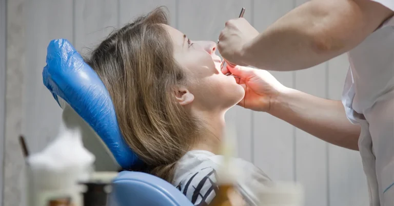 how to avoid dry socket